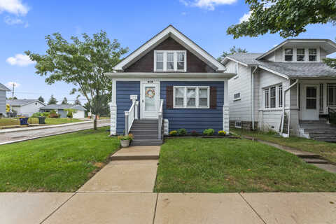 56Th, MILWAUKEE, WI 53214