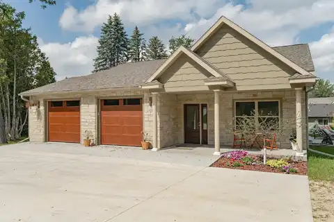 8Th, PINE ISLAND, MN 55963