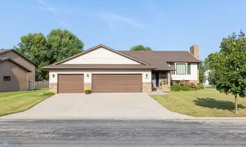 30Th, MOORHEAD, MN 56560