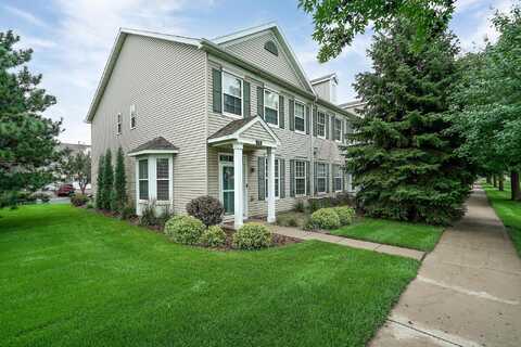 Colonial, SHAKOPEE, MN 55379