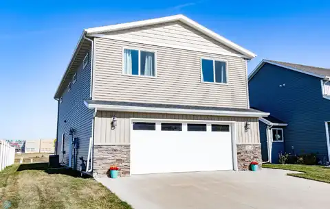 44Th, MOORHEAD, MN 56560