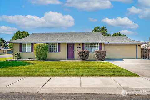 Bobbi, MOSES LAKE, WA 98837