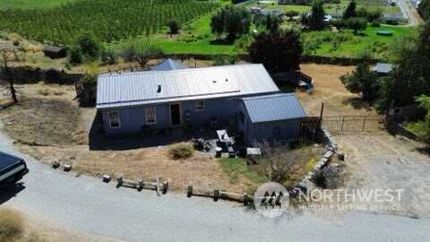 Perry, EAST WENATCHEE, WA 98802