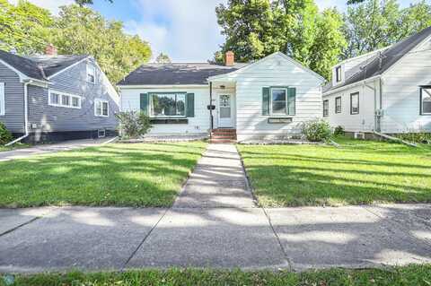 3Rd, MOORHEAD, MN 56560
