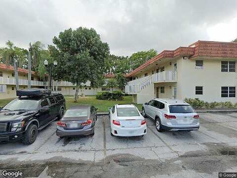 4Th, PEMBROKE PINES, FL 33027