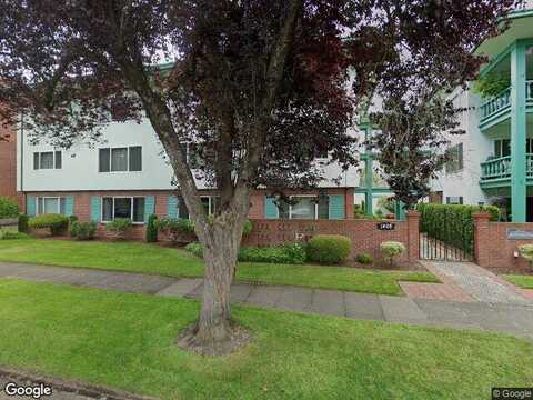 20Th, LONGVIEW, WA 98632