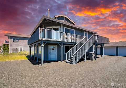 Sand Dune, OCEAN SHORES, WA 98569