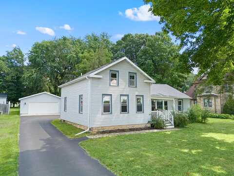 Madison, LAKE MILLS, WI 53551