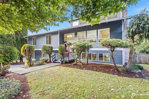 45Th, BELLEVUE, WA 98006