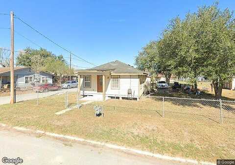 A Gutierrez Sr, EDCOUCH, TX 78538