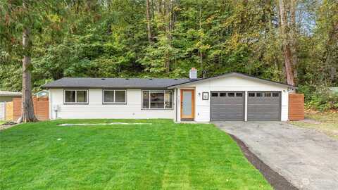 153Rd, KENT, WA 98042