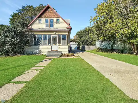 11Th, MOORHEAD, MN 56560