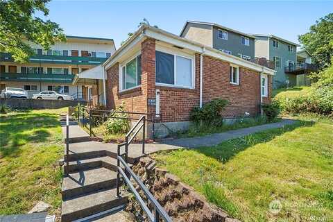 Hayes, RENTON, WA 98057