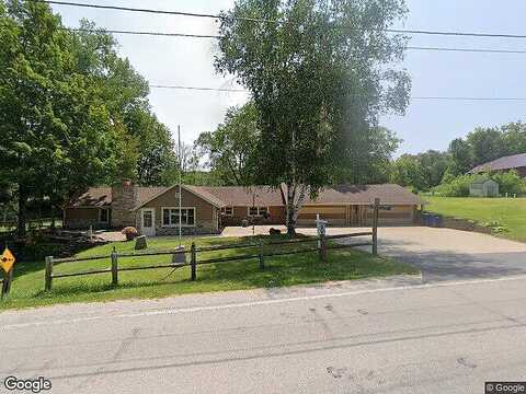 Decorah, WEST BEND, WI 53095