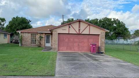 Avenue, FREEPORT, TX 77541