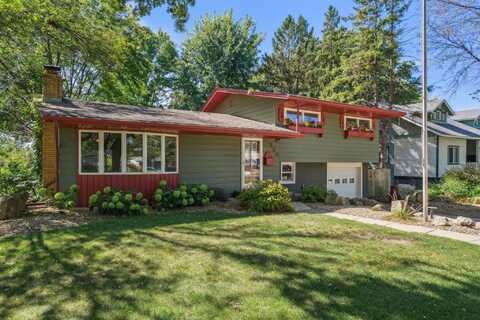 18Th, HASTINGS, MN 55033