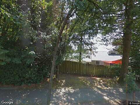 Botticelli, LAKE OSWEGO, OR 97035