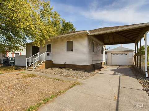 15Th, CLARKSTON, WA 99403