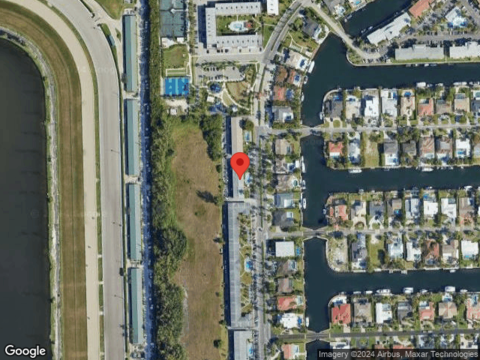 Layne, HALLANDALE BEACH, FL 33009