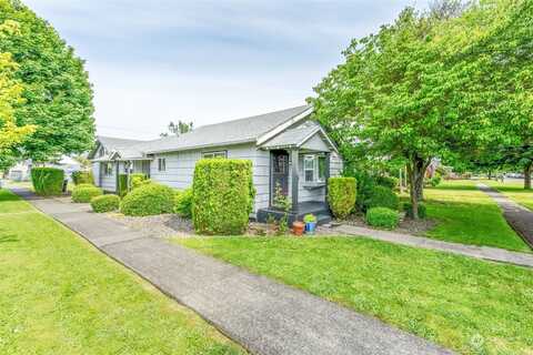 8Th, LONGVIEW, WA 98632