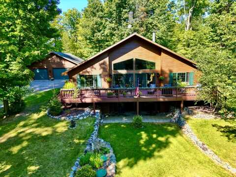 Highland, EAGLE RIVER, WI 54521