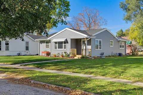 Oak, BANGOR, WI 54614