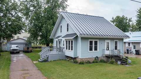 Ann, WEYAUWEGA, WI 54983