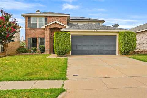 New Castleton, FORT WORTH, TX 76135