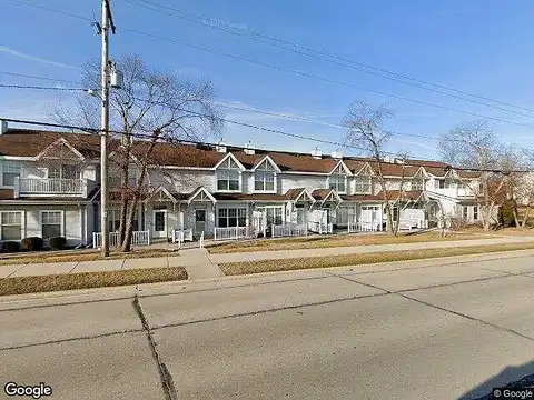 E College Avenue, Cudahy, WI 53110