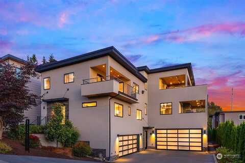 Ne 88Th Street, Kirkland, WA 98033