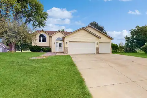 89Th Crescent N, Brooklyn Park, MN 55443