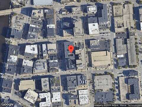 Broadway, MILWAUKEE, WI 53202