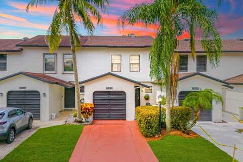 Sw 55Th Way, Boca Raton, FL 33433