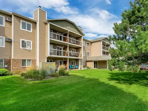 157Th Street, Apple Valley, MN 55124