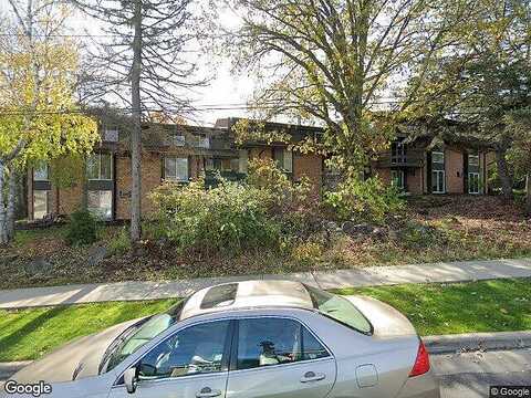Charing Cross Lane, Middleton, WI 53562
