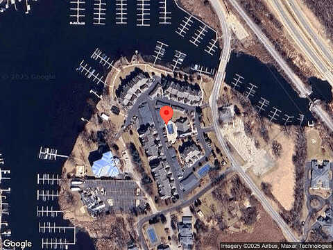 Mariners Cove Drive, Madison, WI 53704