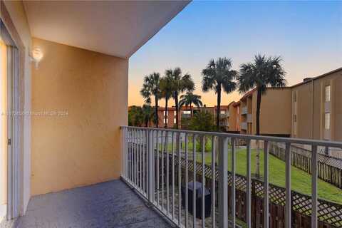 Geneva Way, Doral, FL 33166