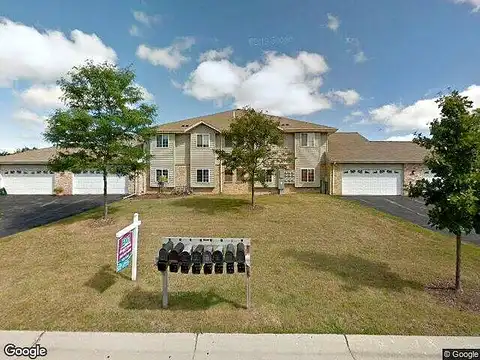 W Oak Leaf Drive, Oak Creek, WI 53154