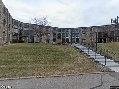 Eagle Ridge Drive, Mendota Heights, MN 55118