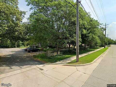 W Green Tree Road, Glendale, WI 53209