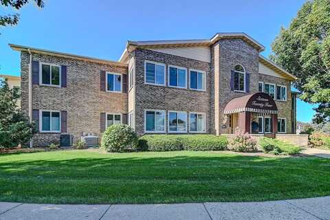 N Golf Glen, Madison, WI 53704