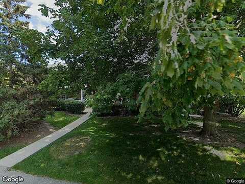 Linden Lane, Thiensville, WI 53092