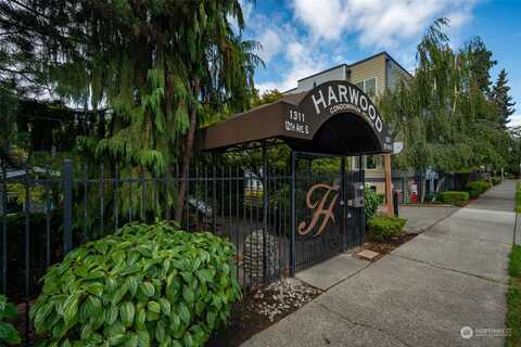 1311 12 Avenue S, Seattle, WA 98144