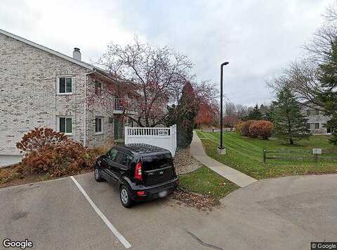 Ponwood Circle, Madison, WI 53717