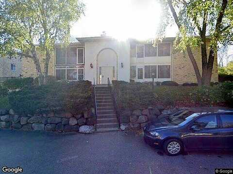 Golf Course Road, Madison, WI 53704