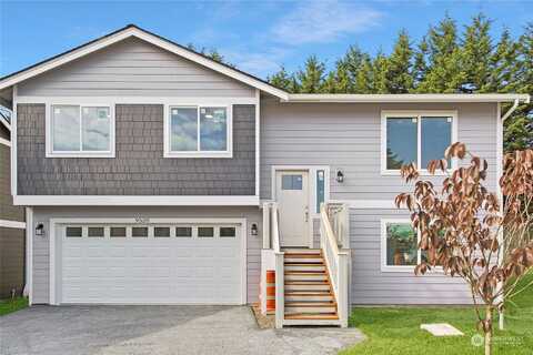 Holly Drive, Everett, WA 98204