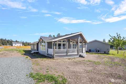 Carl Avenue, Oak Harbor, WA 98277