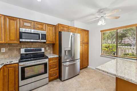 Amberly Lane, Delray Beach, FL 33446