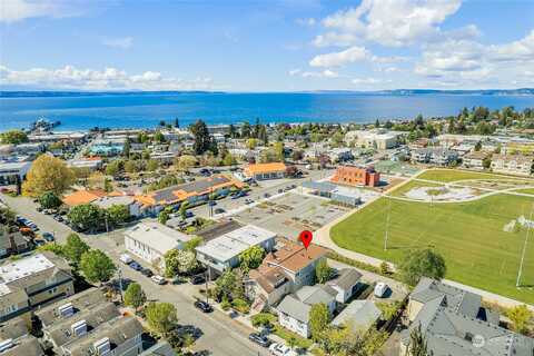 Bell Street, Edmonds, WA 98020