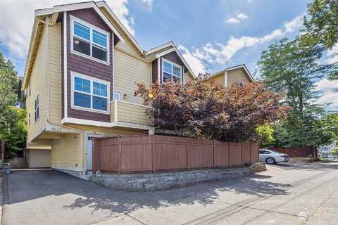 12Th Avenue Ne, Seattle, WA 98105